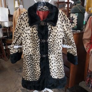 Vintage Cheetah Print Faux Fur Coat